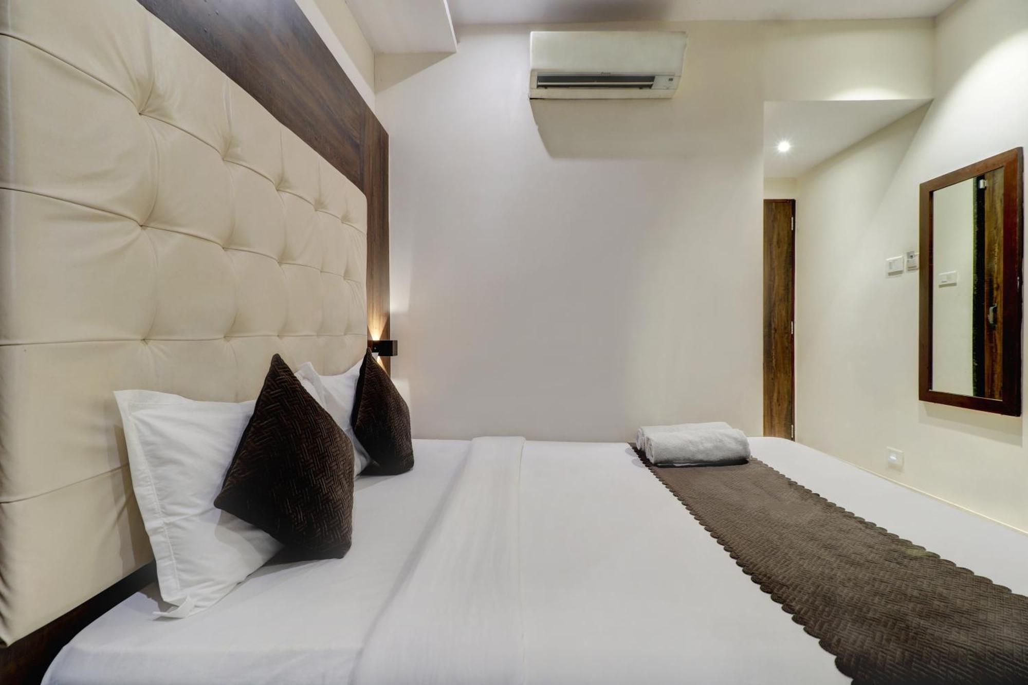 Hotel A. K. International - Fort Mumbai Room photo
