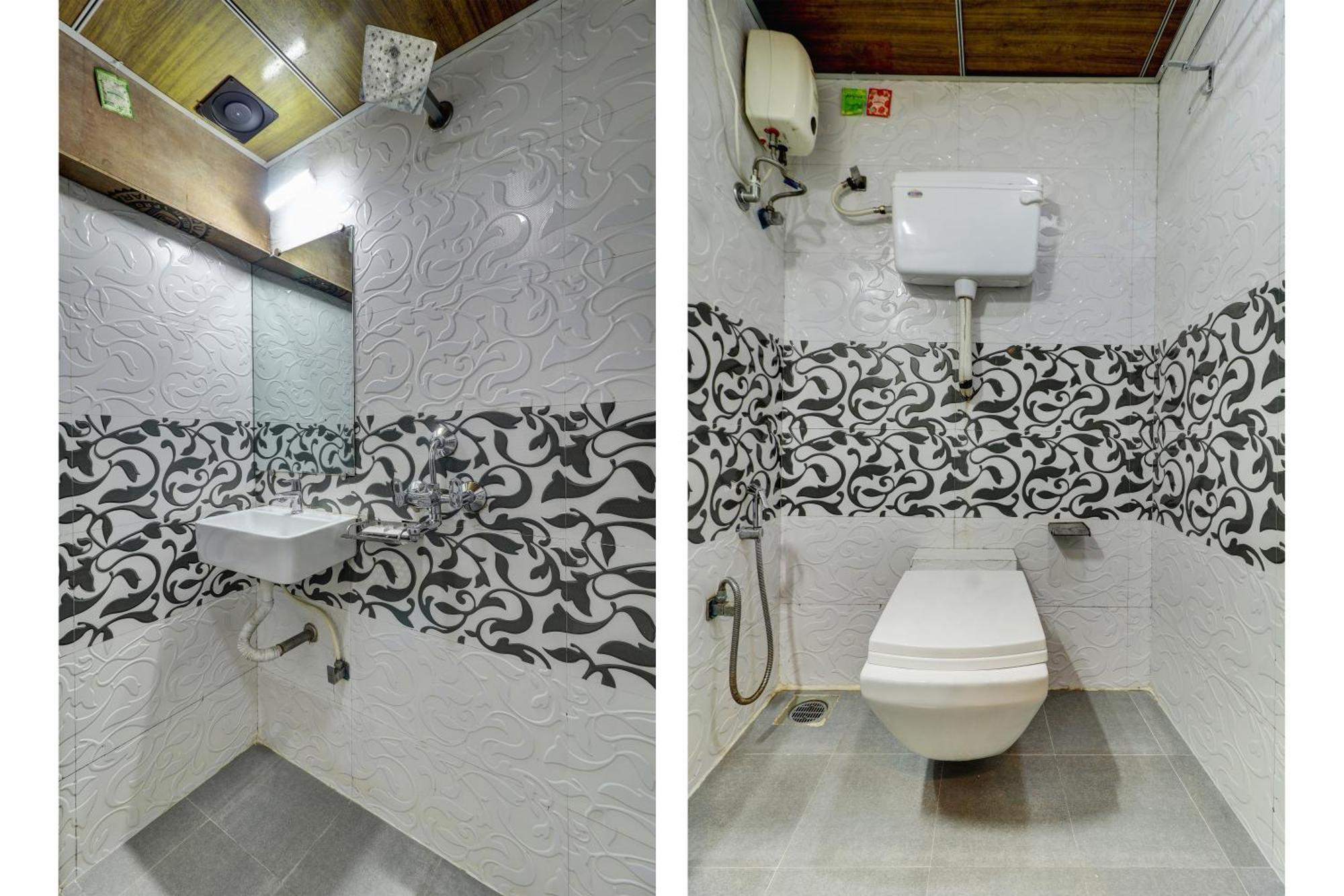 Hotel A. K. International - Fort Mumbai Room photo