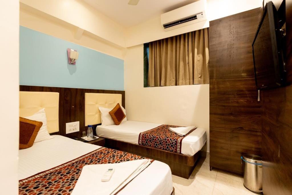 Hotel A. K. International - Fort Mumbai Exterior photo