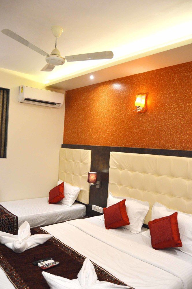 Hotel A. K. International - Fort Mumbai Exterior photo