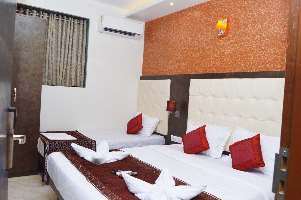 Hotel A. K. International - Fort Mumbai Exterior photo